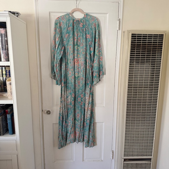 Spell & the Gypsy Gown — XL - Picture 4 of 5